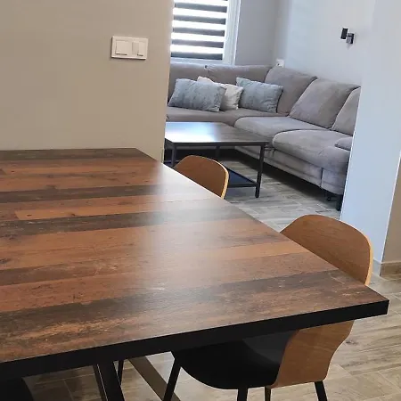 Vila Adria Gyongye