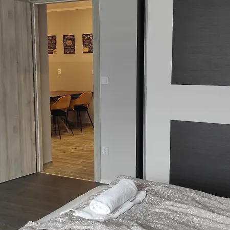 Vila Adria Gyongye